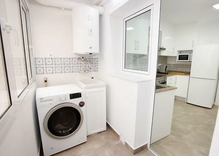 Apartment Enviable Location At Port - Walk To Marineta Casiana Denia